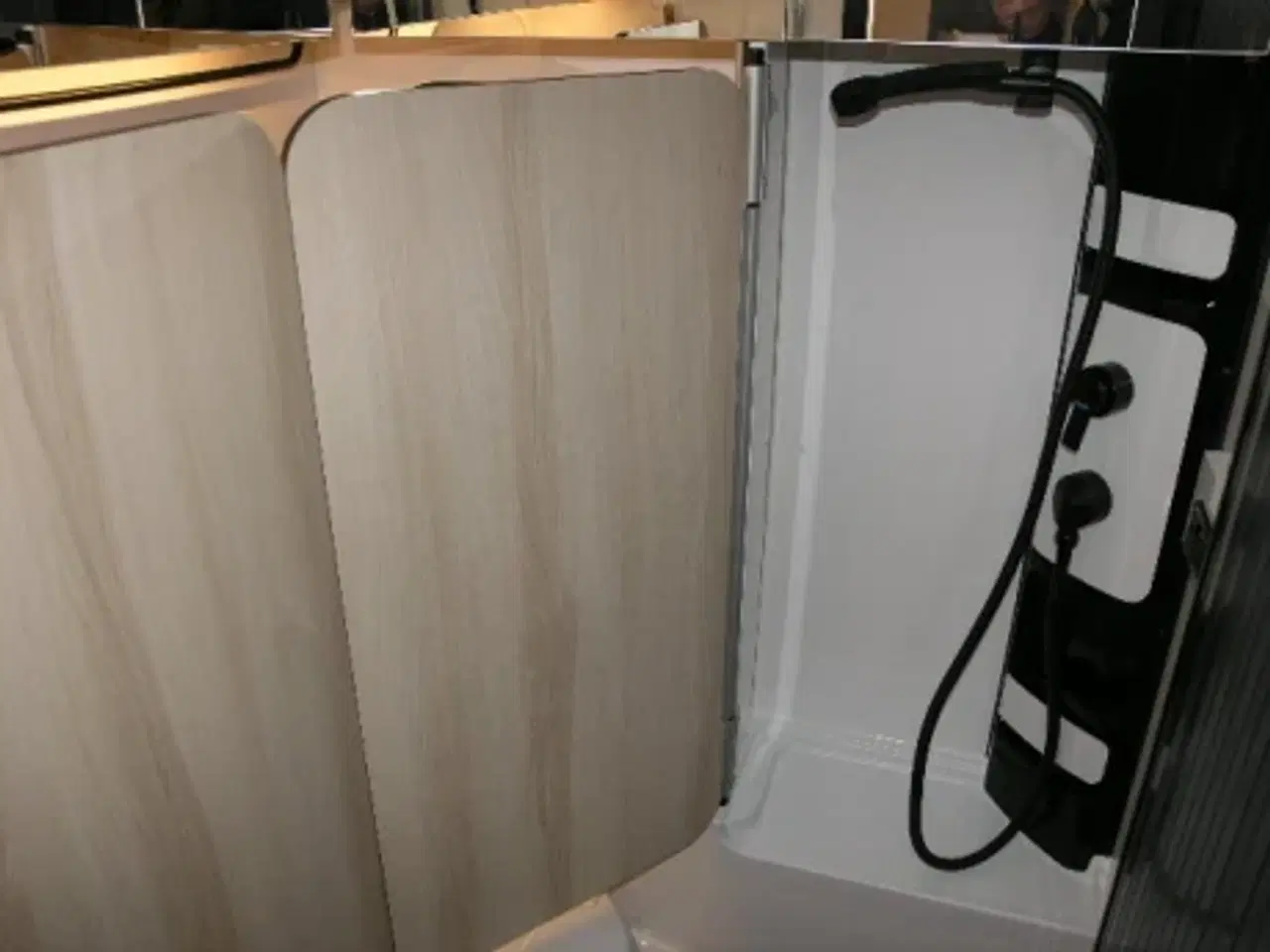 Billede 11 - Hobby De Luxe 460 SFF DK Line