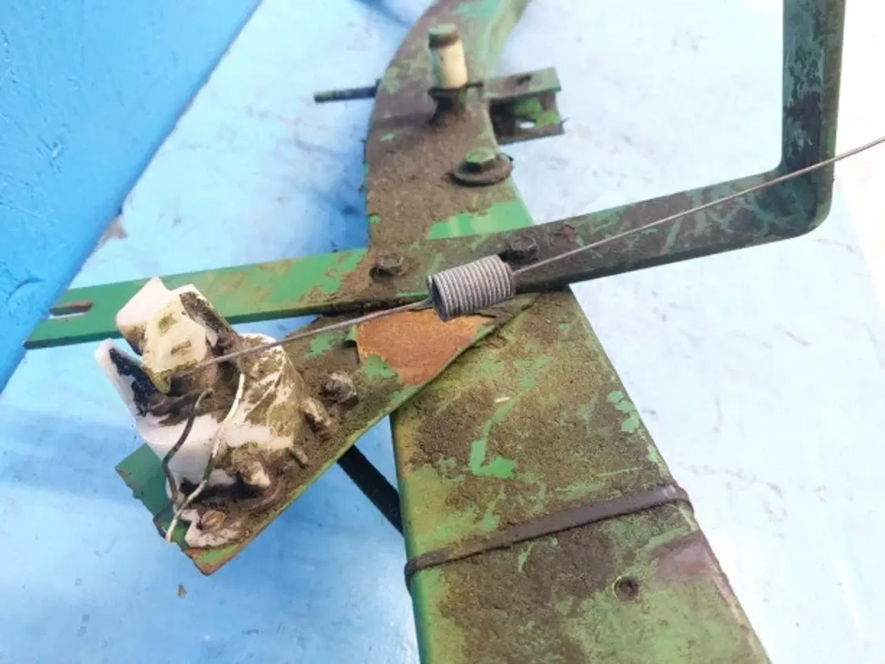 Billede 12 - John Deere 820 Skæreplatform Højre Rullearm AZ52312