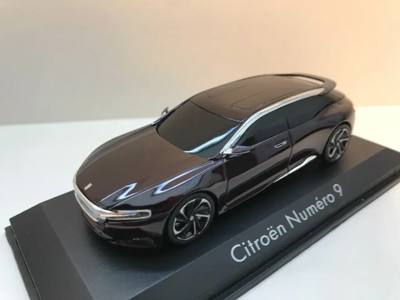 Billede 4 - Citroen Numero 9 Conceptcar 2012