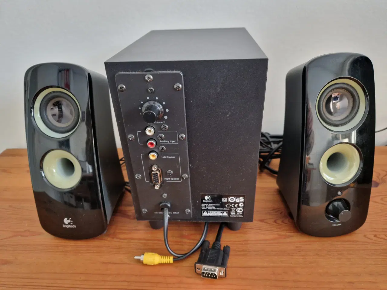 Billede 3 - Højtaler PC med bas