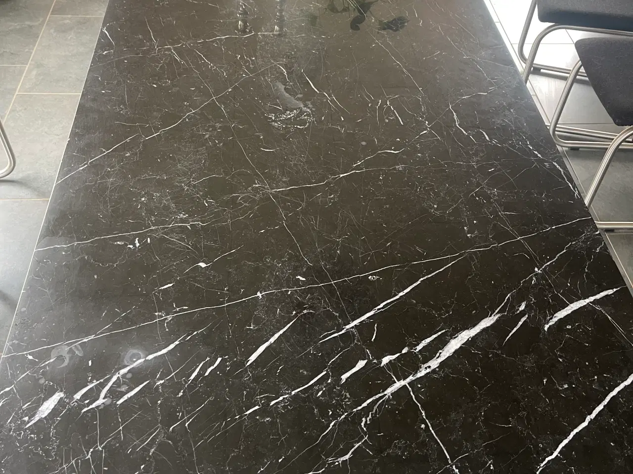 Billede 2 - Spisebord i marmor