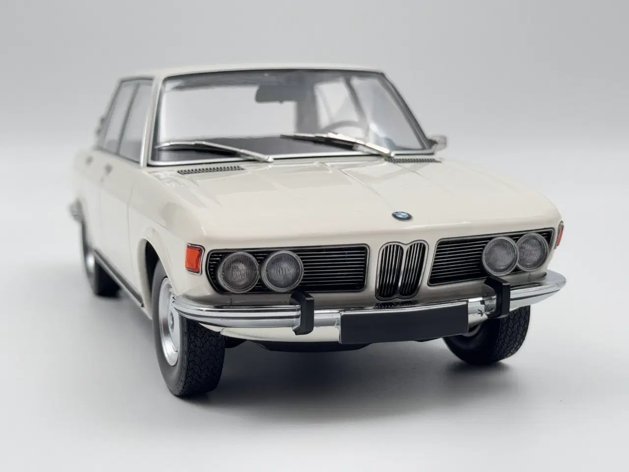 Billede 7 - 1968 BMW 2500 Berlina E3 - 1:18 