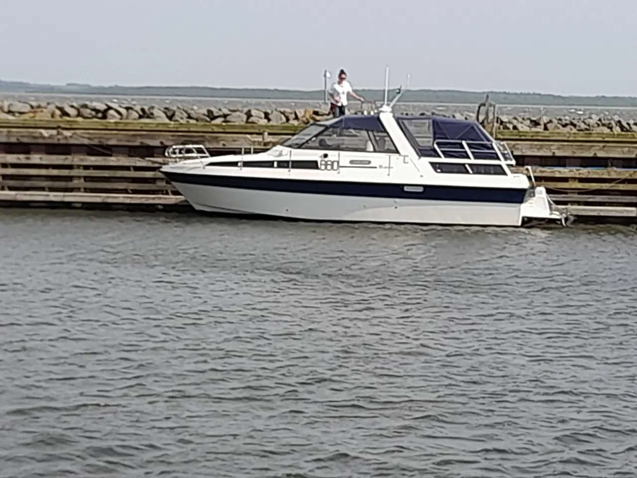 Billede 1 - Fjord 880 motorbåd