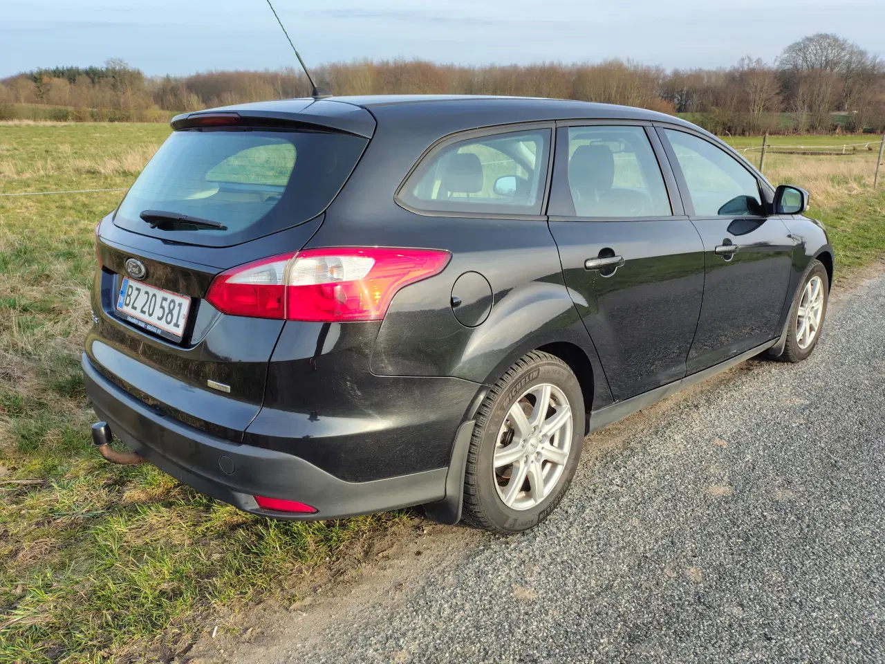 Billede 1 - Økonomisk stationcar 