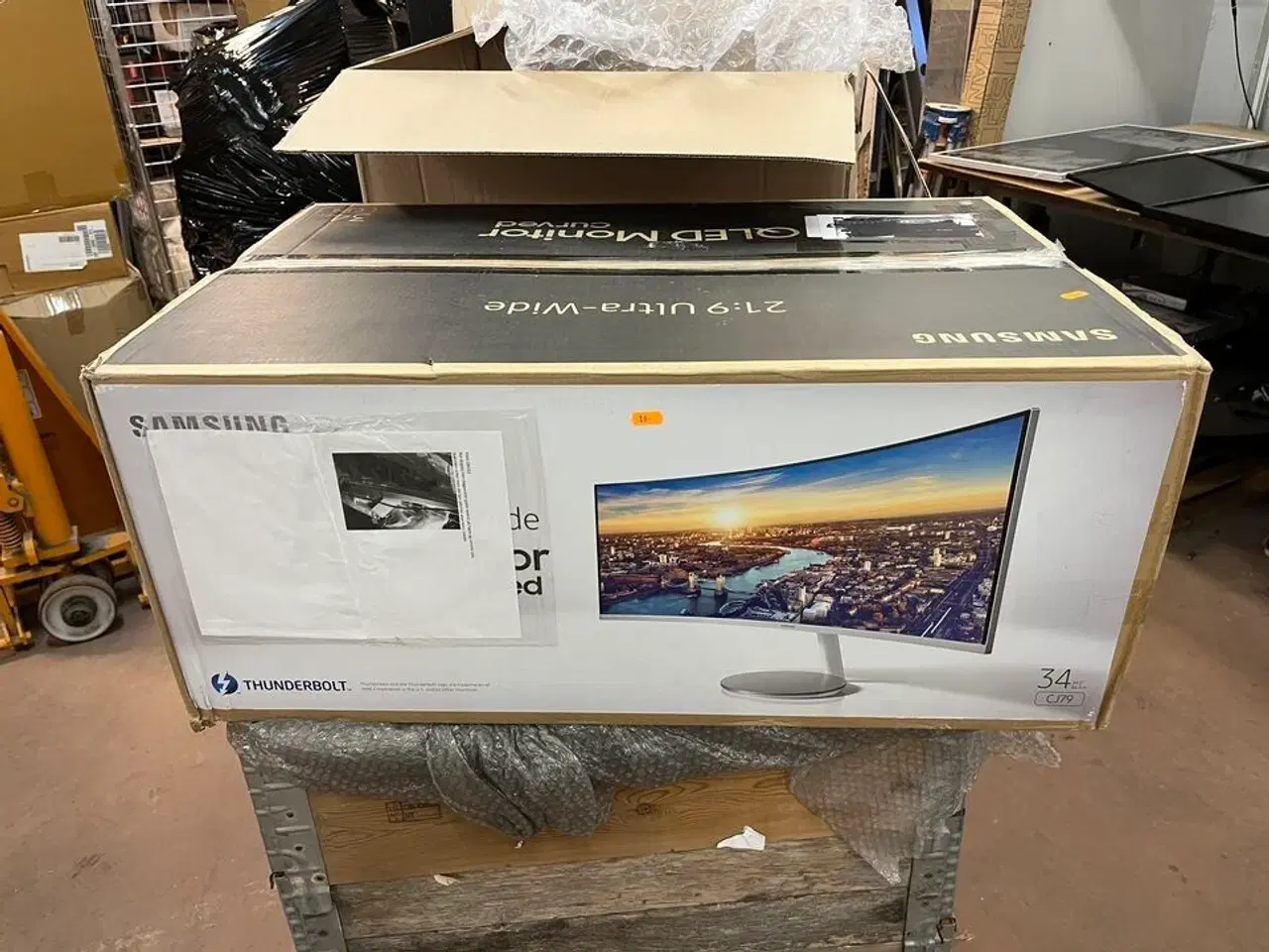 Billede 1 - Computerskærm 34 " SAMSUNG Model: QLED MONITOR CURVED CJ79