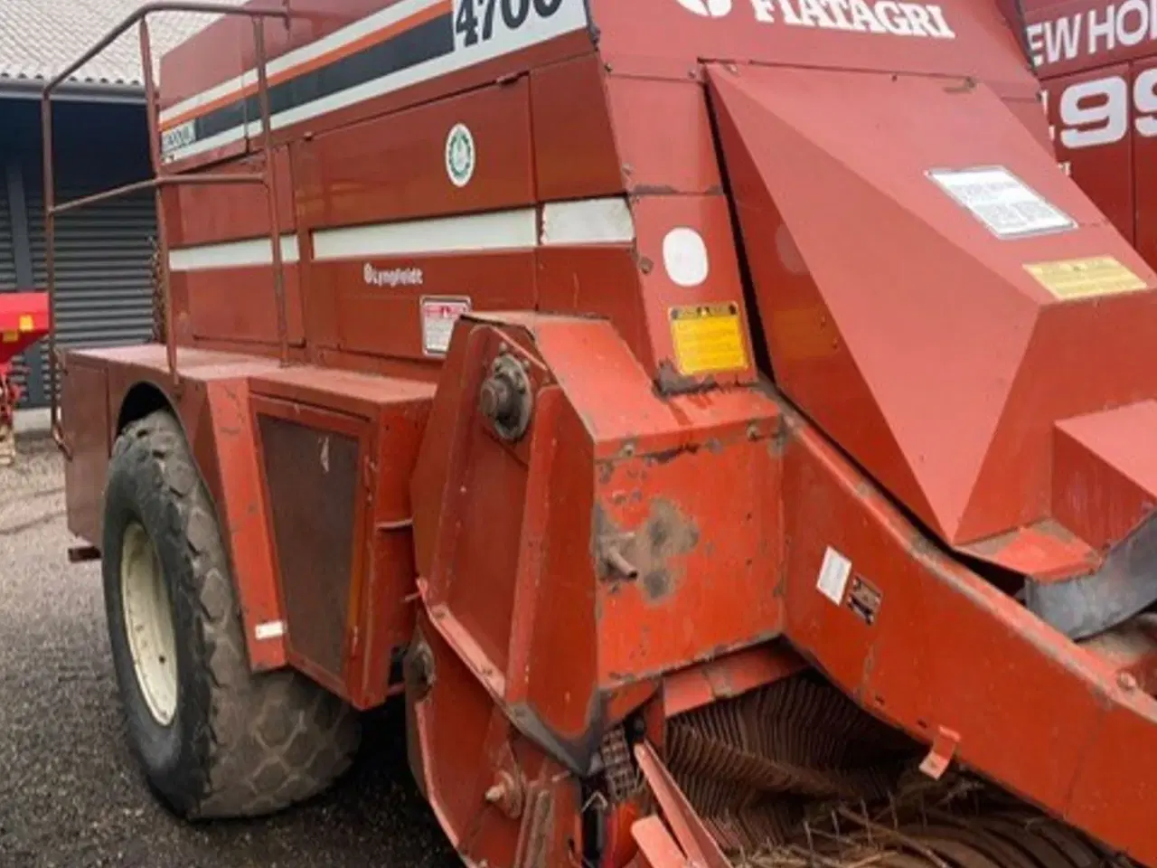 Billede 1 - Hesston 4700 m ollerup snitter