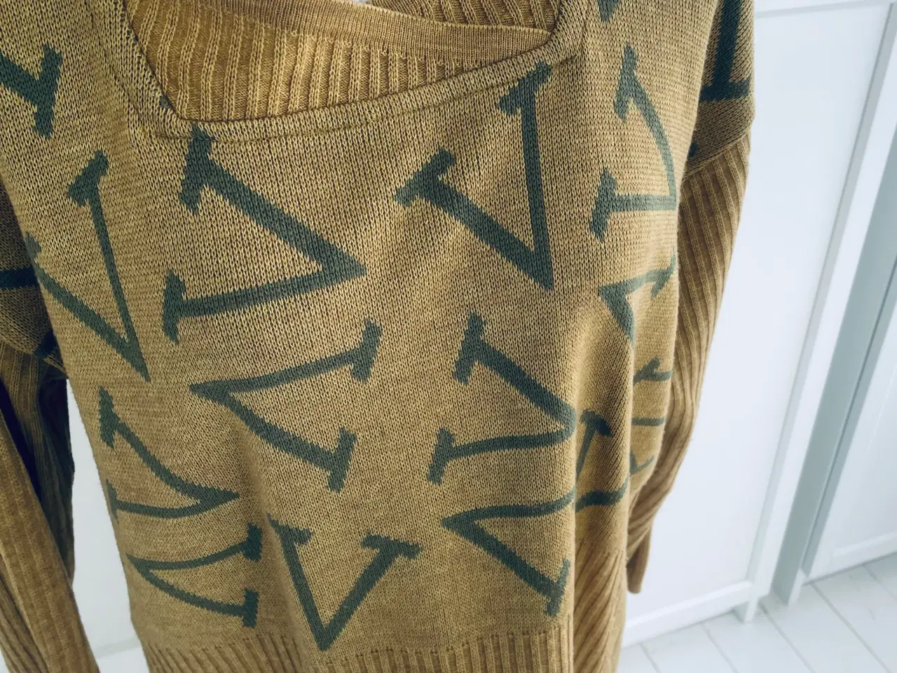 Billede 3 - Sweater