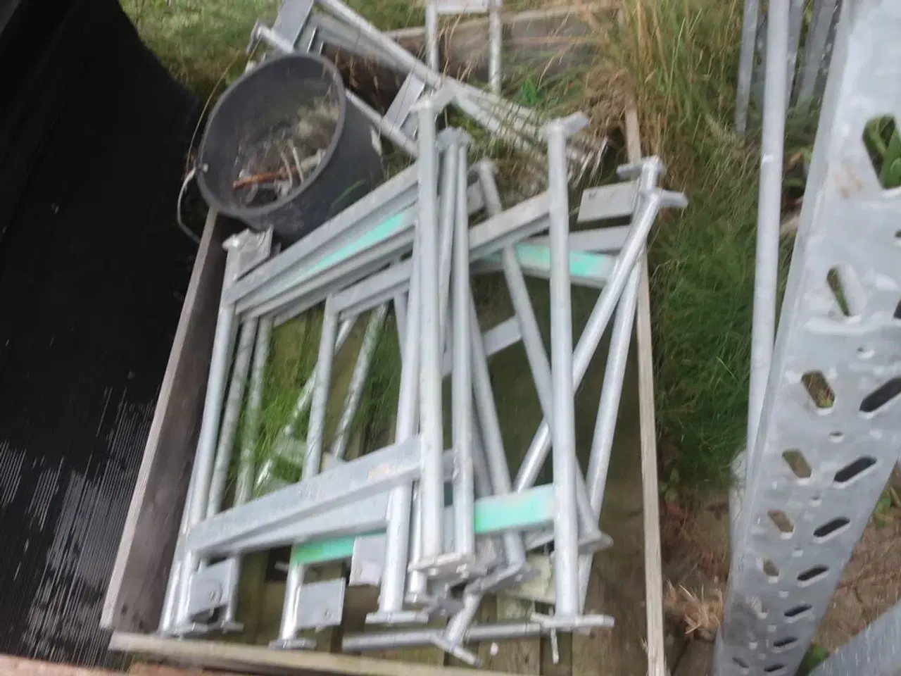 Billede 10 - Murestillads