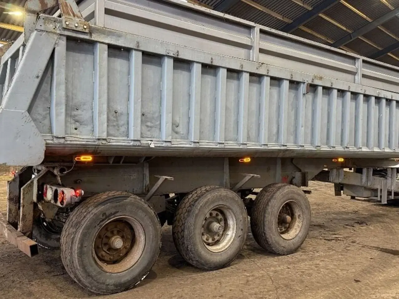 Billede 3 - 3-Akslet tipvogn 