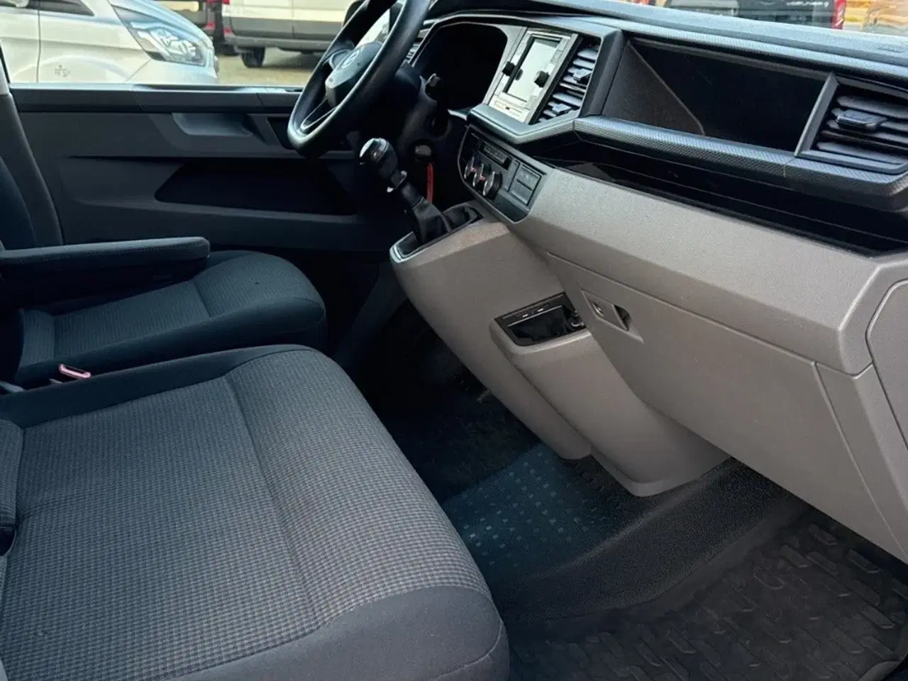 Billede 14 - VW Transporter 2,0 TDi 110 Kassevogn lang