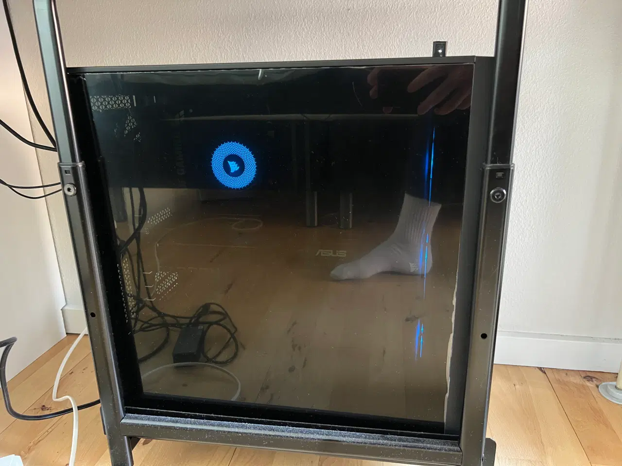 Billede 1 - High end gaming pc - 9800x3d / 9070xt / 32GB