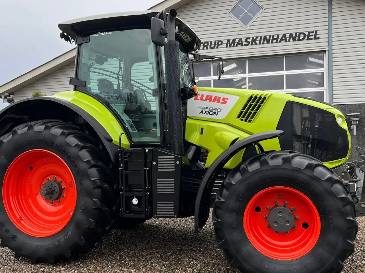 Billede 15 - CLAAS Axion 830 Med frontlift. Velholdt traktor.