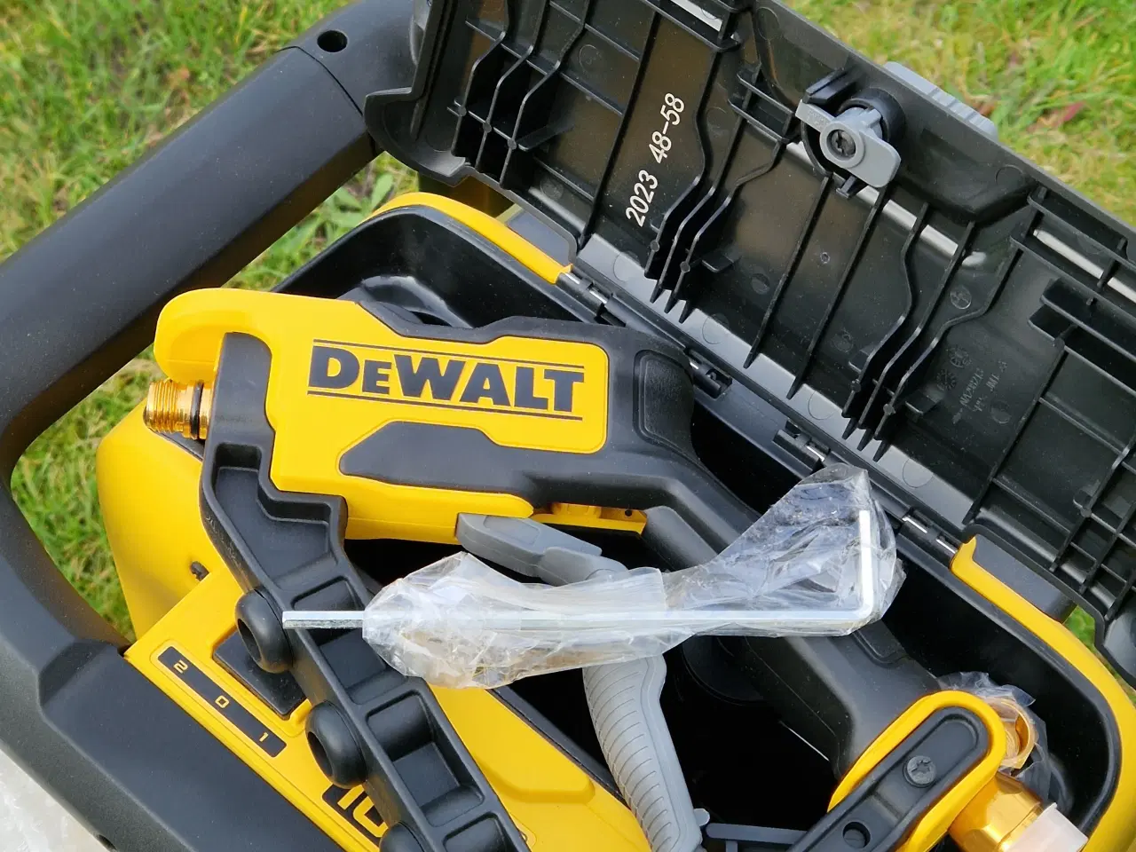 Billede 2 - Dewalt højtryksrenser 