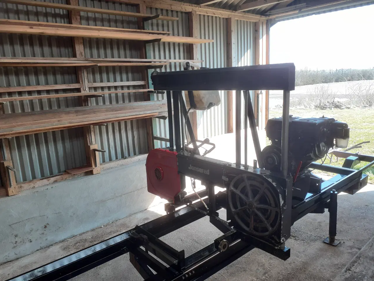 Billede 3 - Jonsered mobilsavværk m. 12 hk benzinmotor