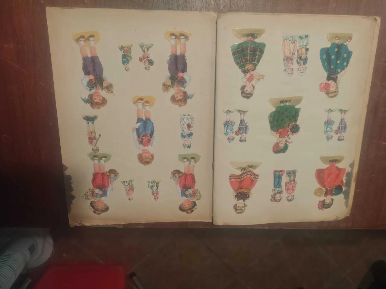 Billede 6 - Gammel bog med mange glansbilleder 