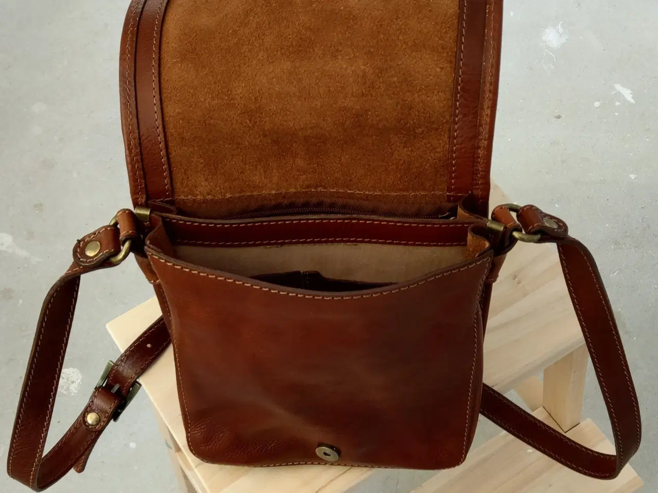 Billede 3 - Læder taske
