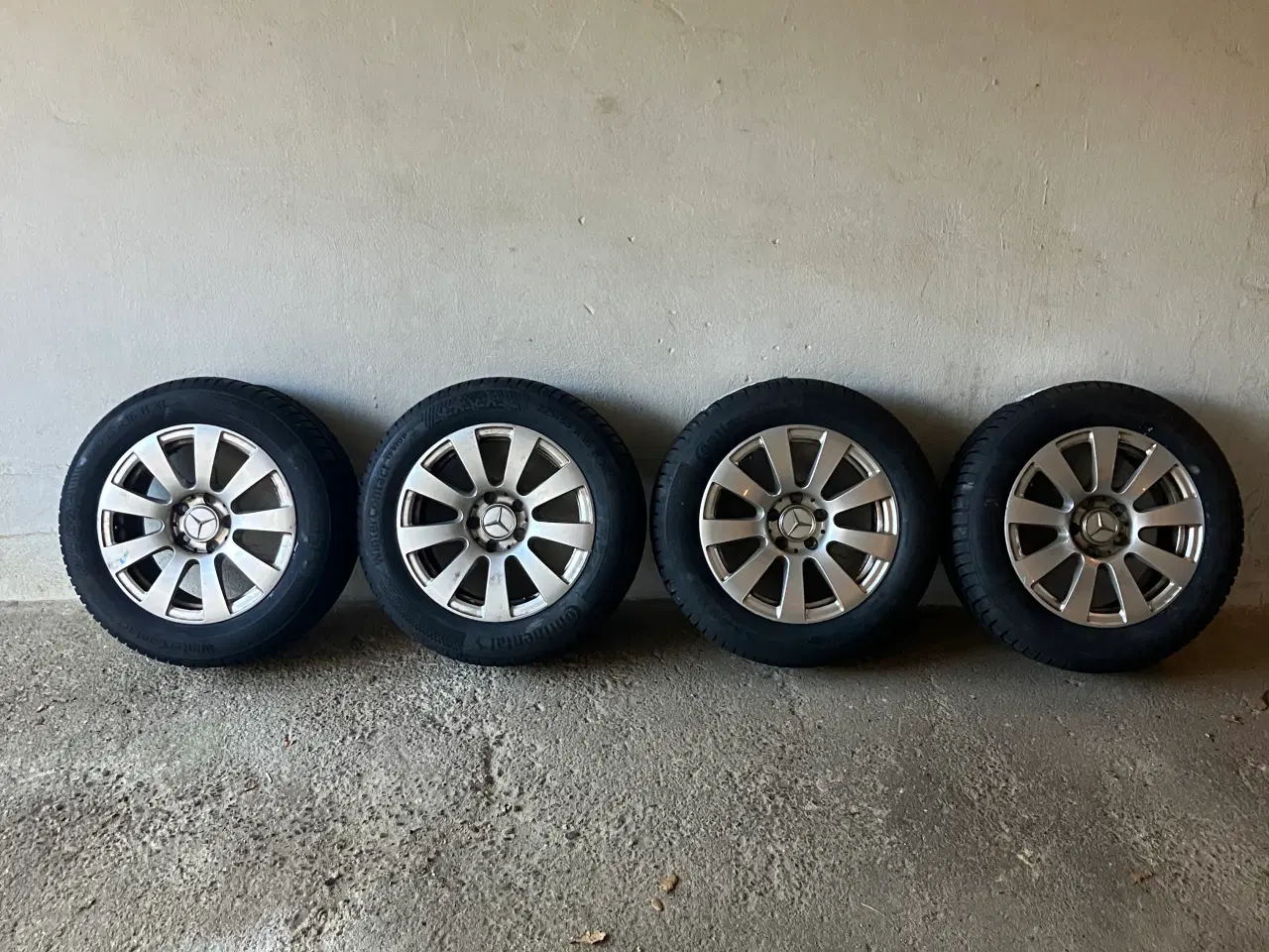 Billede 3 - Vinterhjul med nye dæk 225-55-16