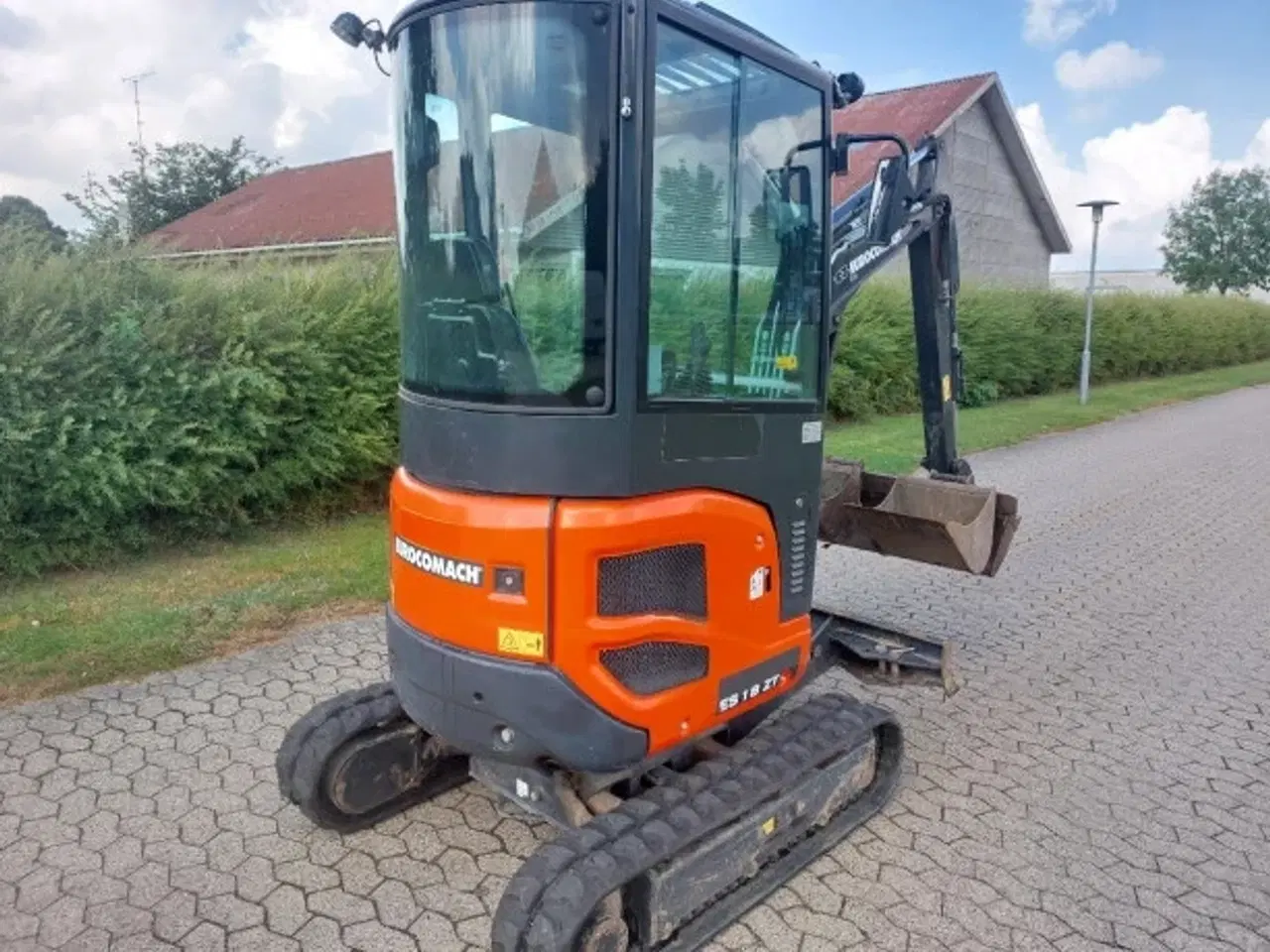 Billede 2 - Lavt timetal kun 701 time