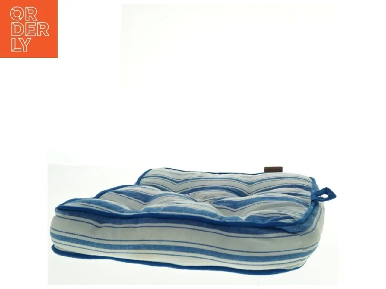 Billede 1 - Stribet hynde fra Juna (str. 43 x 42 cm)