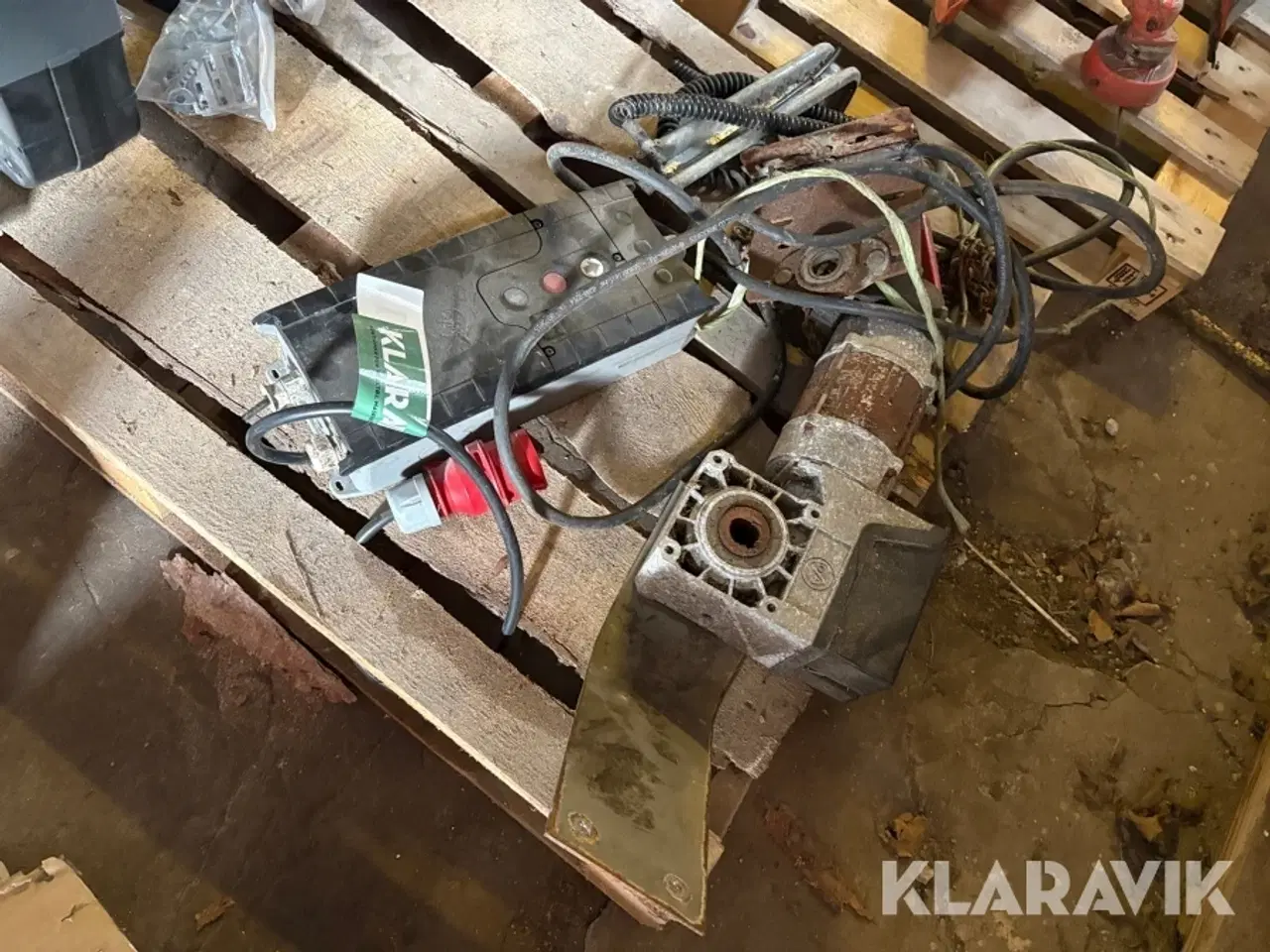 Billede 2 - Styringsboks og motor til port GfA elektromaten