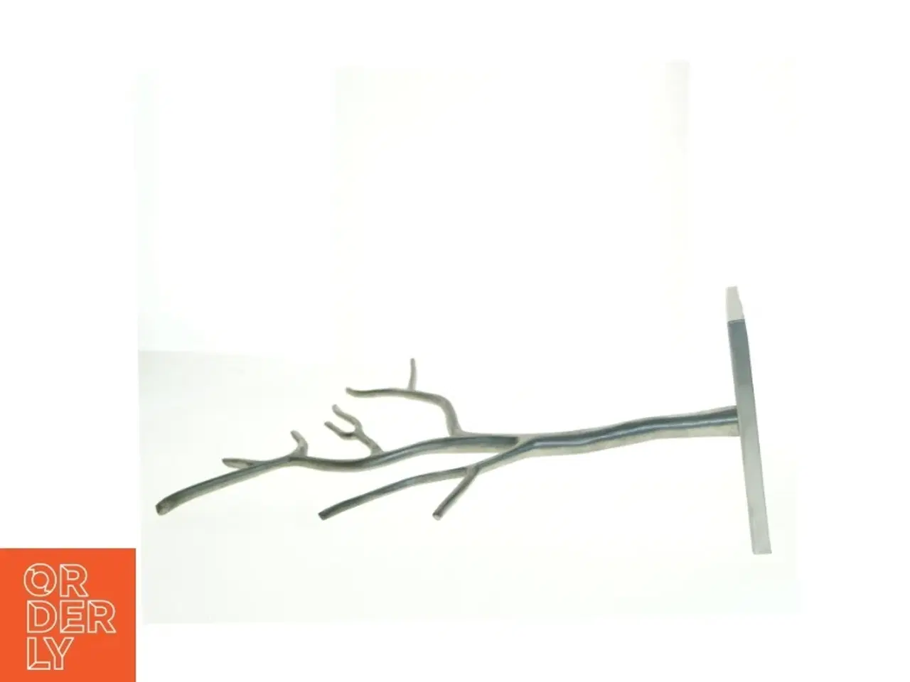 Billede 4 - Metalsmykkesholder i Træform (str. 31 x, 17,5 x 52)