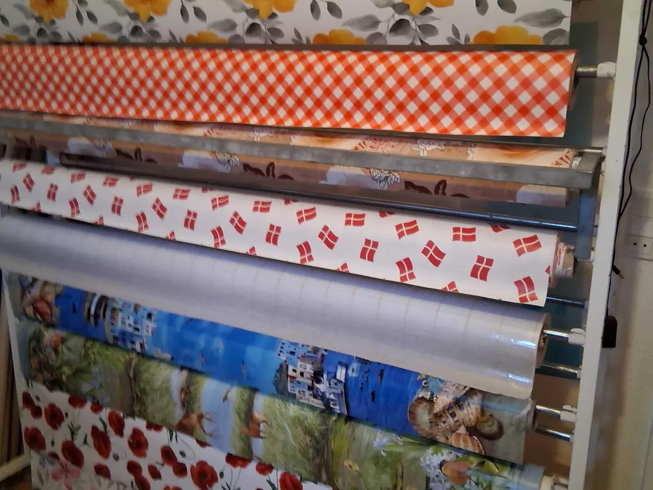 Billede 4 - Vogsdug stativ med 11 ruller Vogsdug  