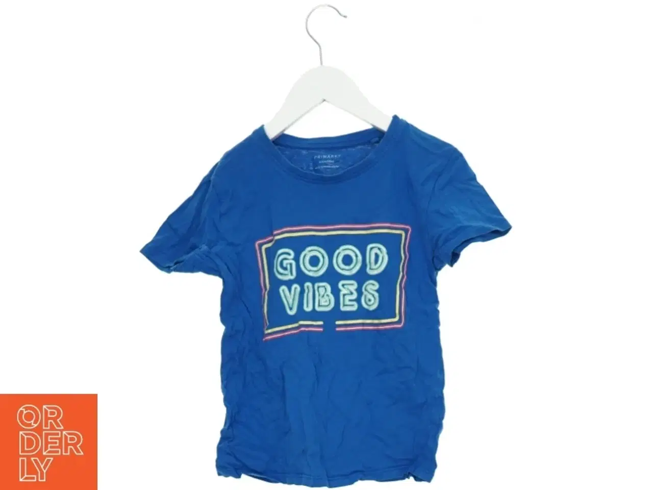 Billede 1 - T-Shirt fra Primark (str. 122 cm)