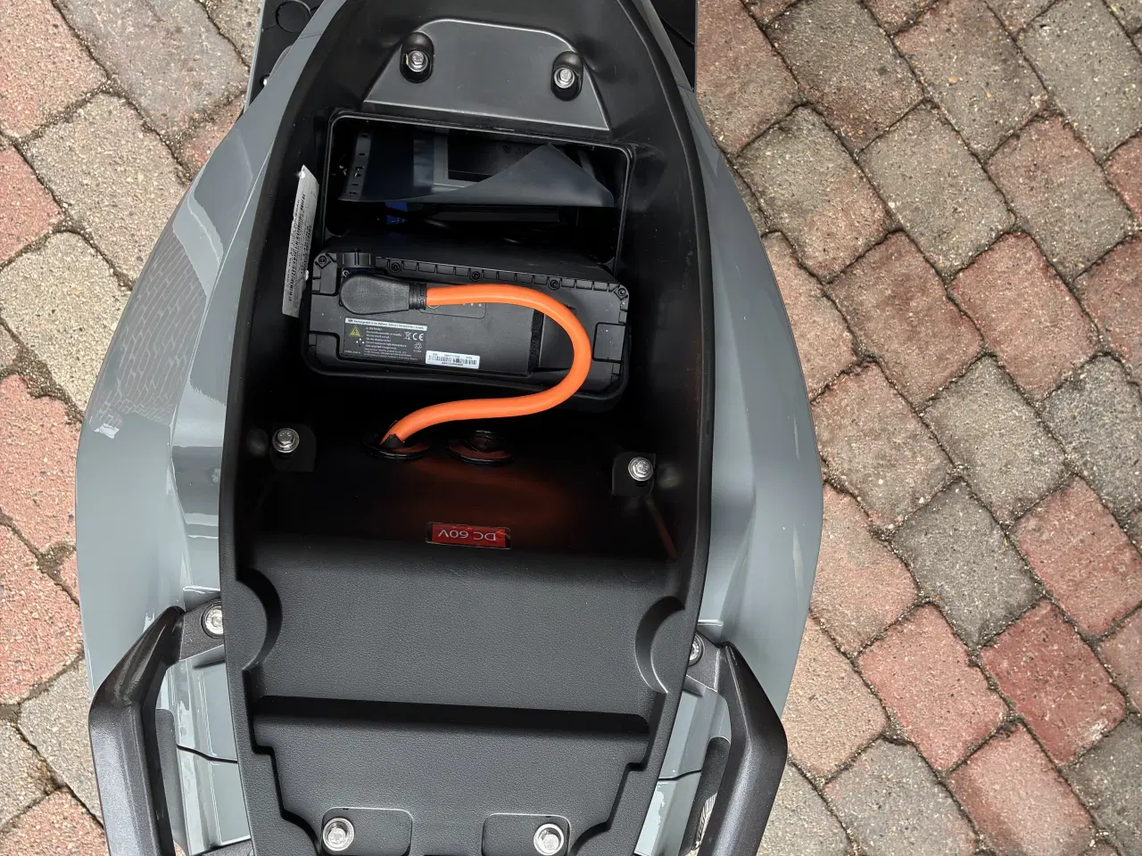 Billede 7 - Vga R3 45 el 500 km 2025