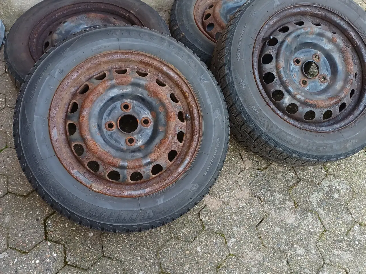 Billede 1 -  stålfælge , toyota yaris