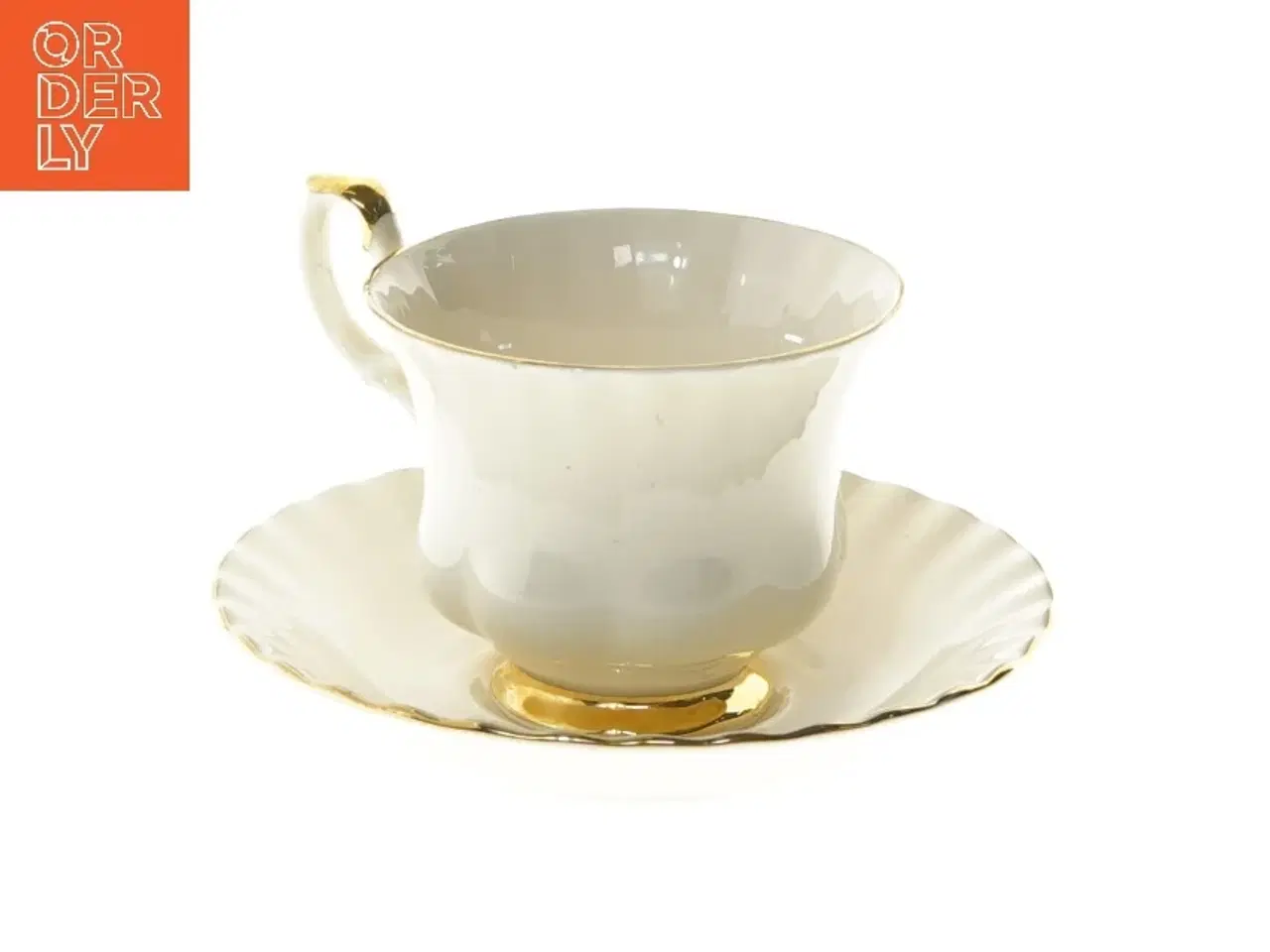 Billede 1 - Porcelænskop med underkop fra Royal Albert (str. Ø 14 og Ø 9x7,5 cm)