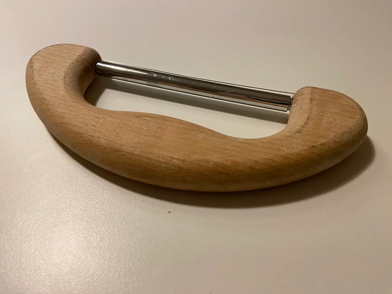 Billede 4 - Osteskærer i træ, håndholdt
