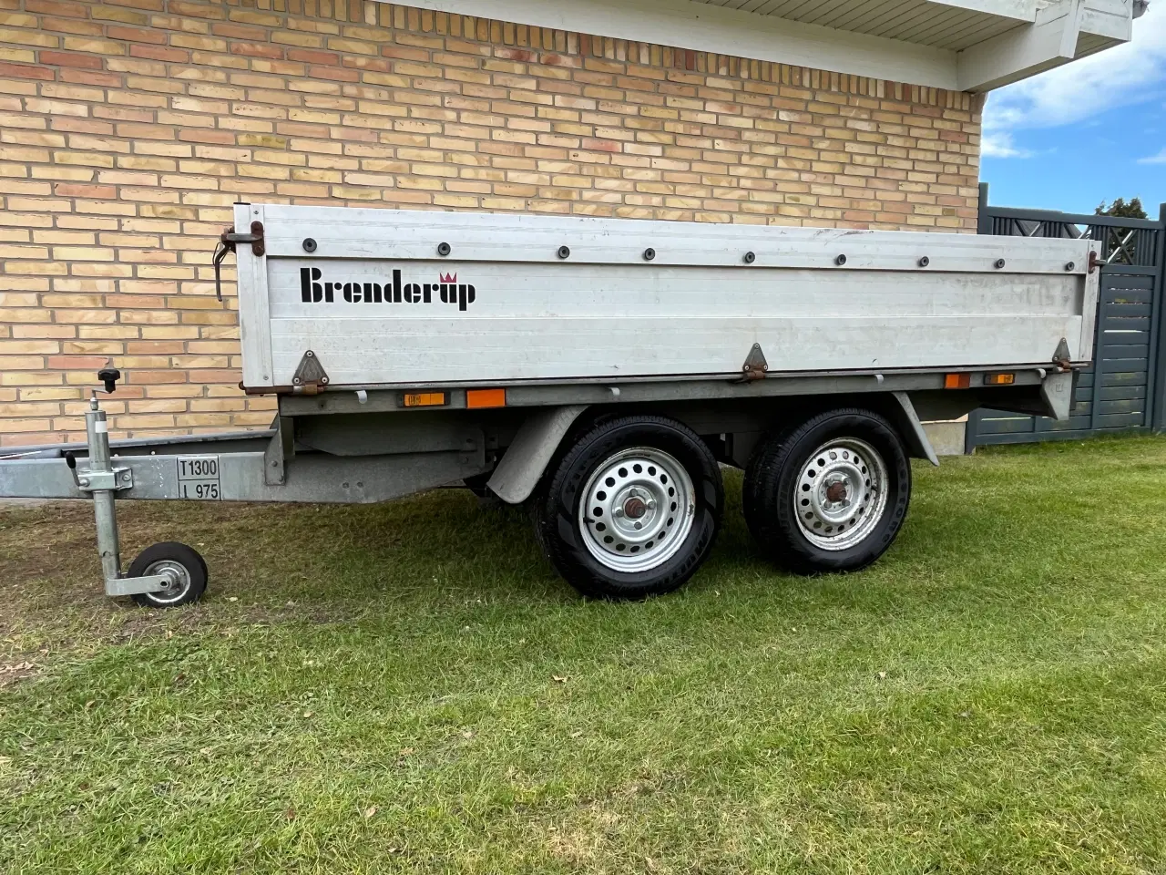 Billede 10 - Boggietrailer med nedfældige sider