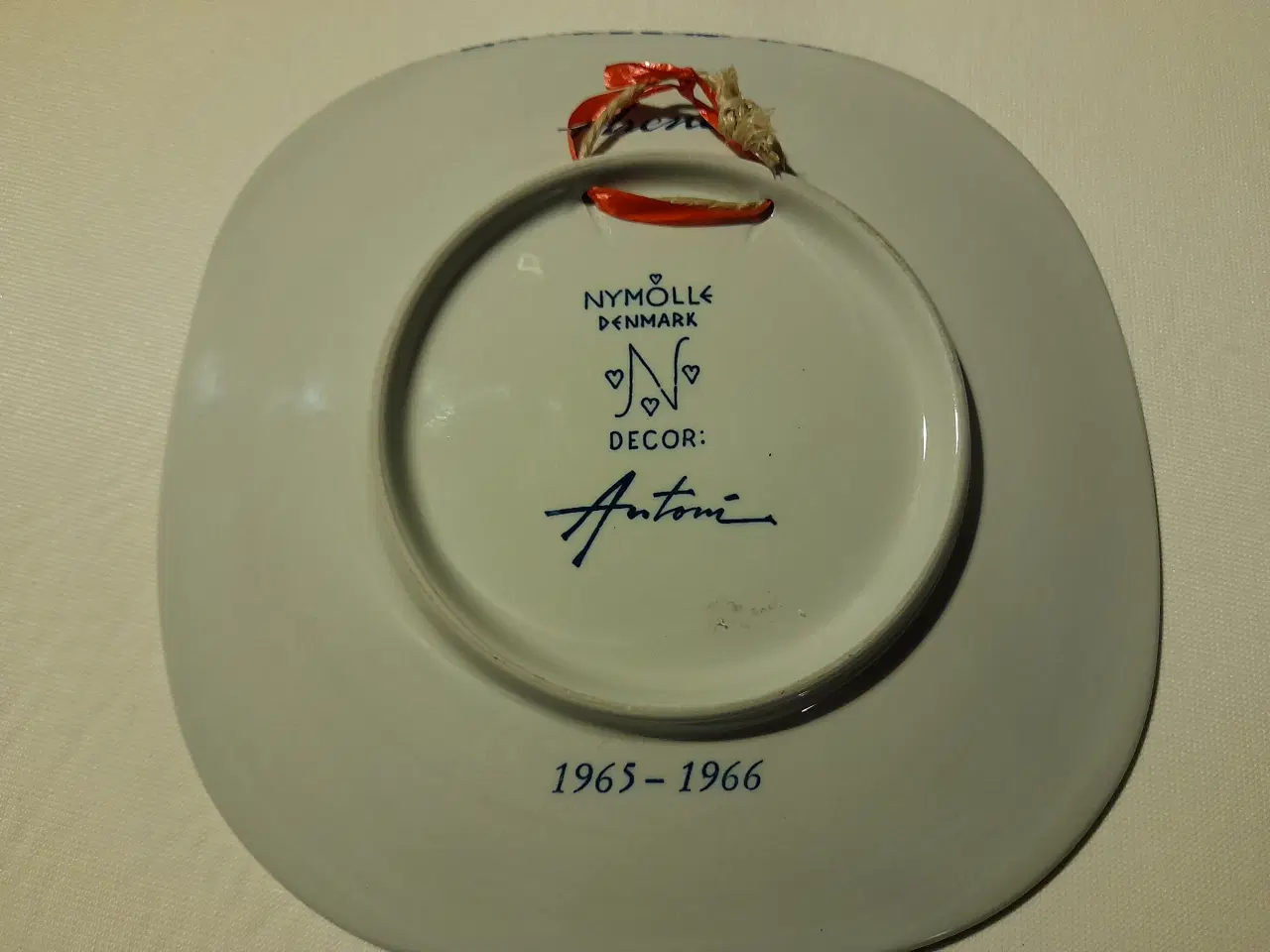 Billede 3 - Juleplatte nisse og kat i rumraket/ Nymølle