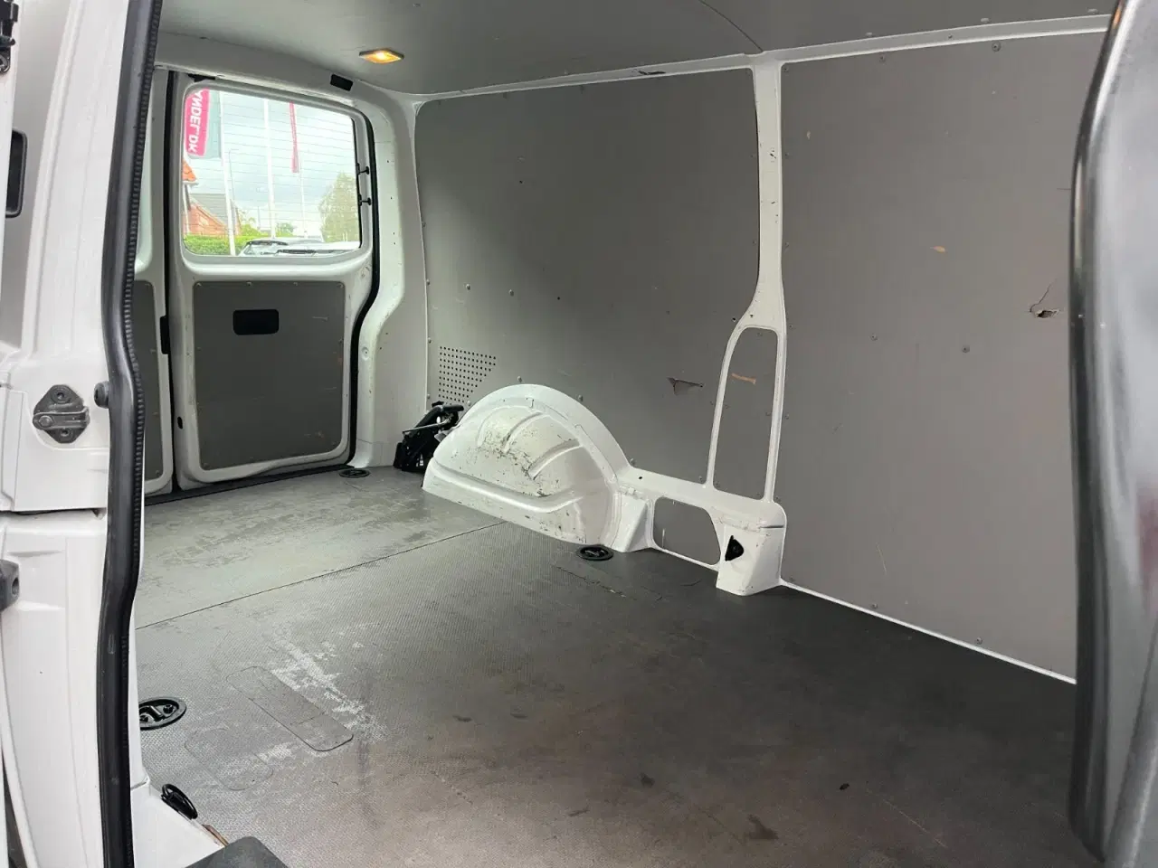 Billede 8 - VW Transporter 2,0 TDi 150 Kassevogn DSG lang