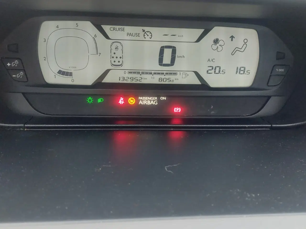 Billede 3 - flot velholdt C4 grand picasso nysynet