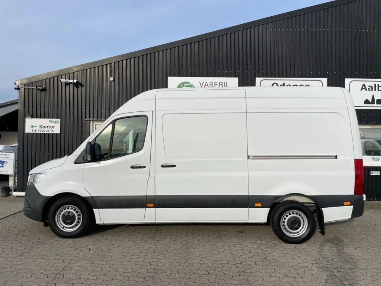 Billede 1 - Mercedes Sprinter 319 3,0 CDi A2 Kassevogn aut. RWD