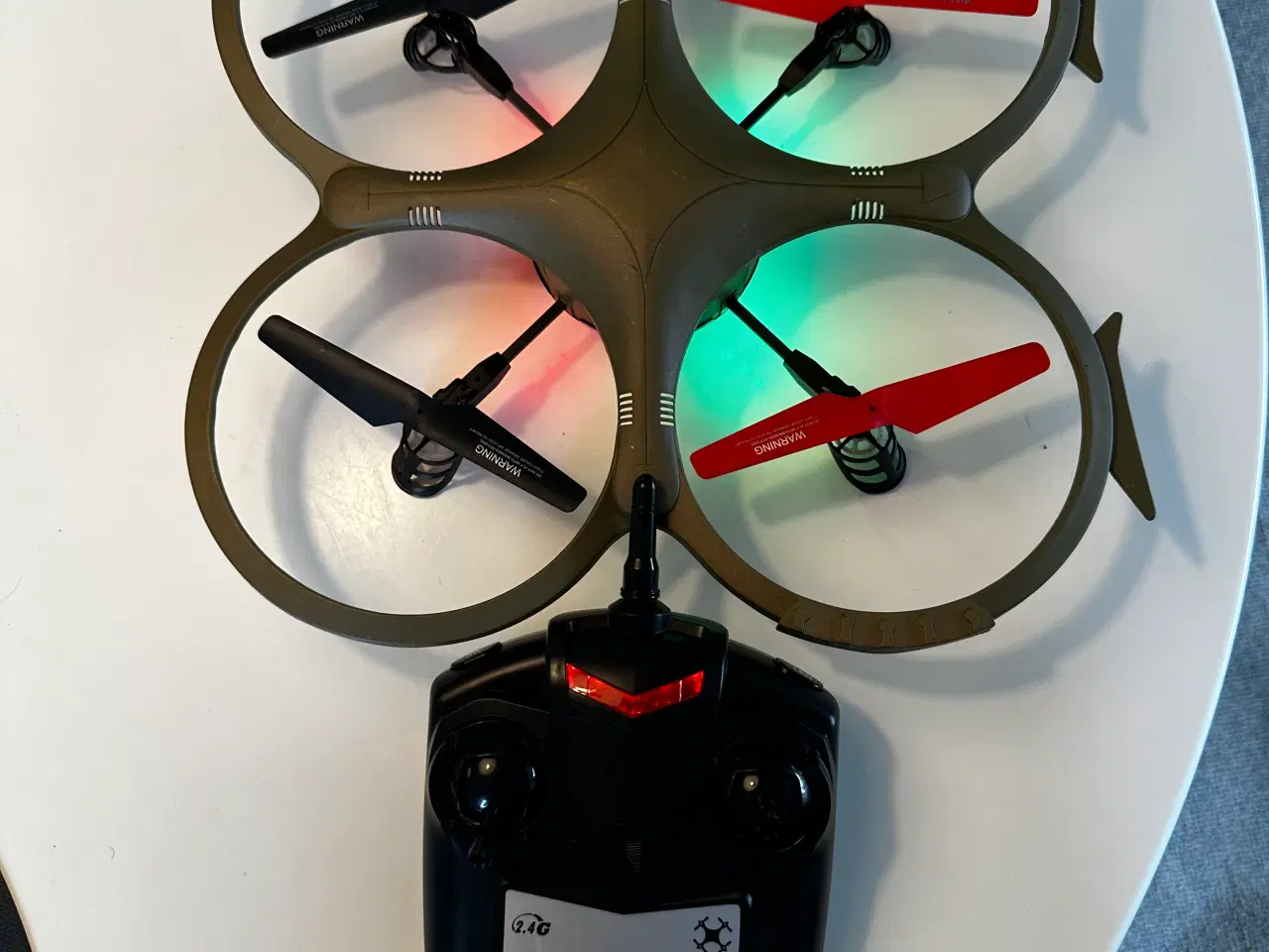 Billede 1 - Fjernstyret Drone