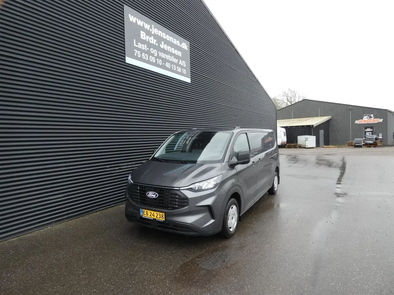 Billede 2 - Ford Transit Custom 320 L2H1 2,0 EcoBlue Trend AWD 170HK Van 8g Aut.