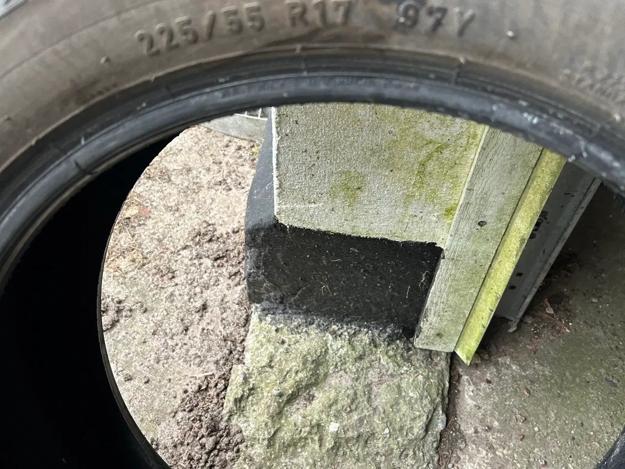 Billede 1 - Gode 17 tommer sommerdæk 