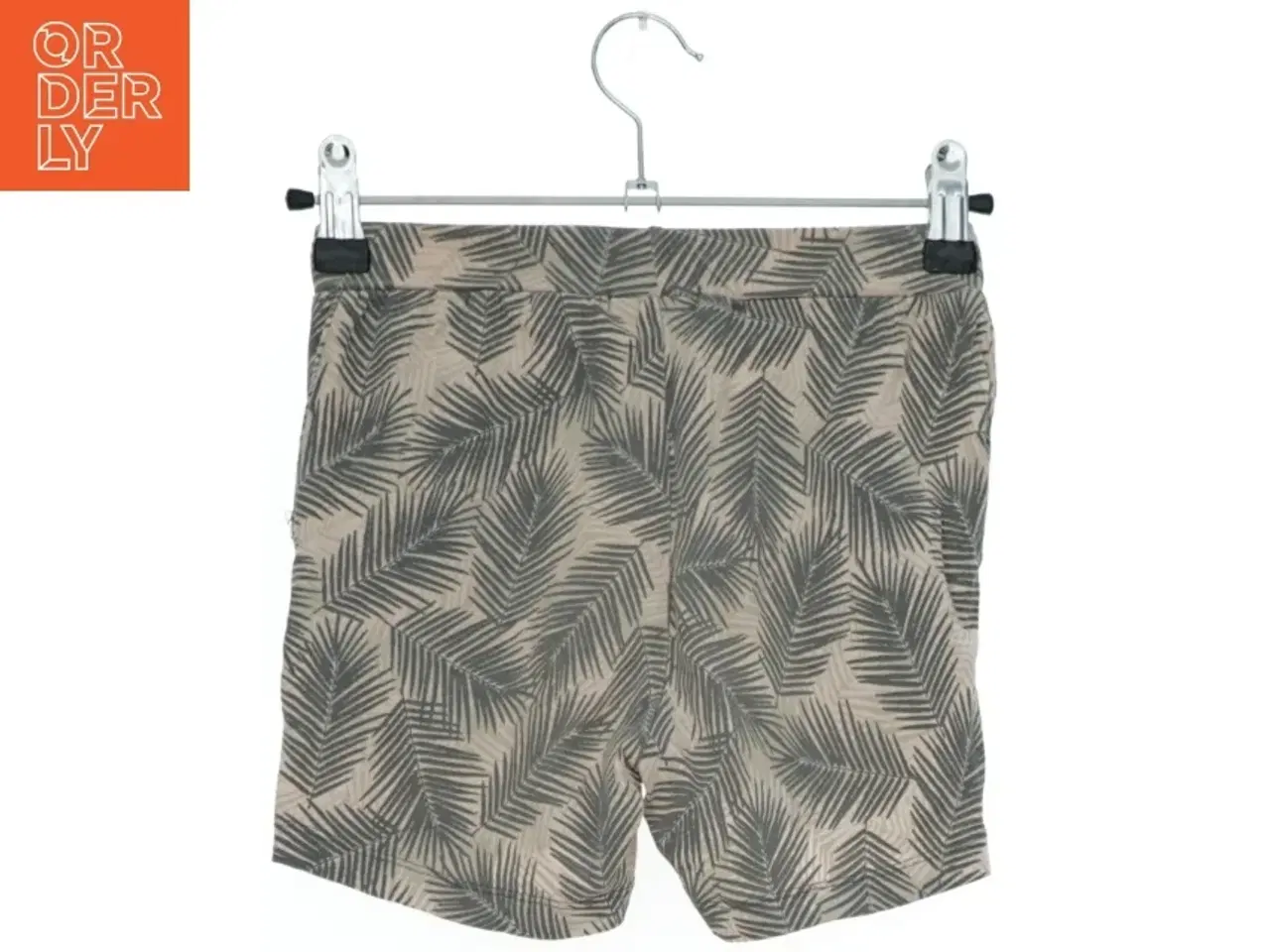 Billede 2 - Beige shorts med bladprint fra Name It (str. 128)