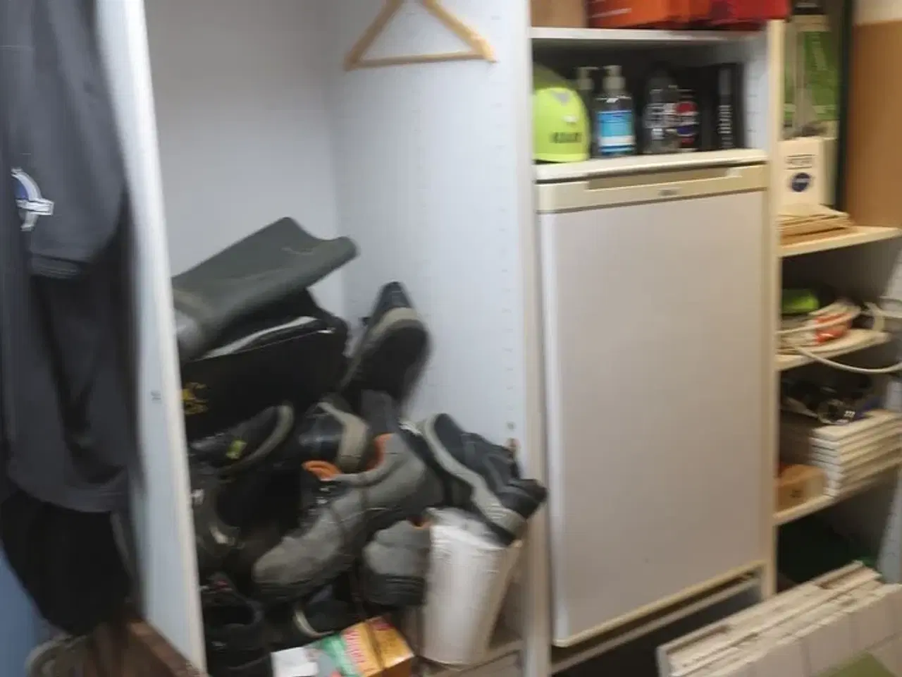 Billede 56 - Ryd hele værkstedet for løse dele