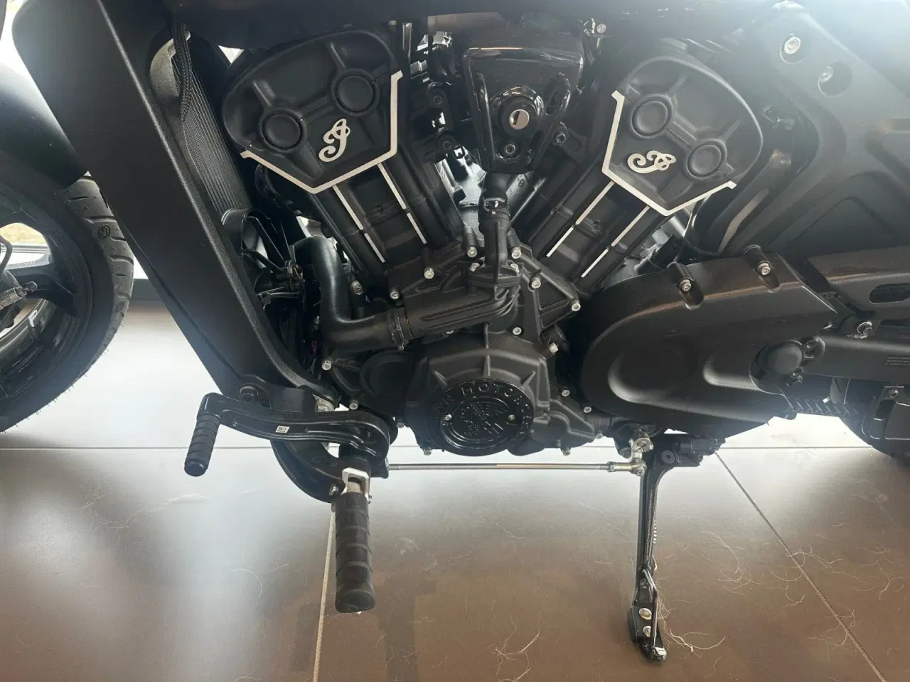 Billede 6 - Indian Scout Rouge  