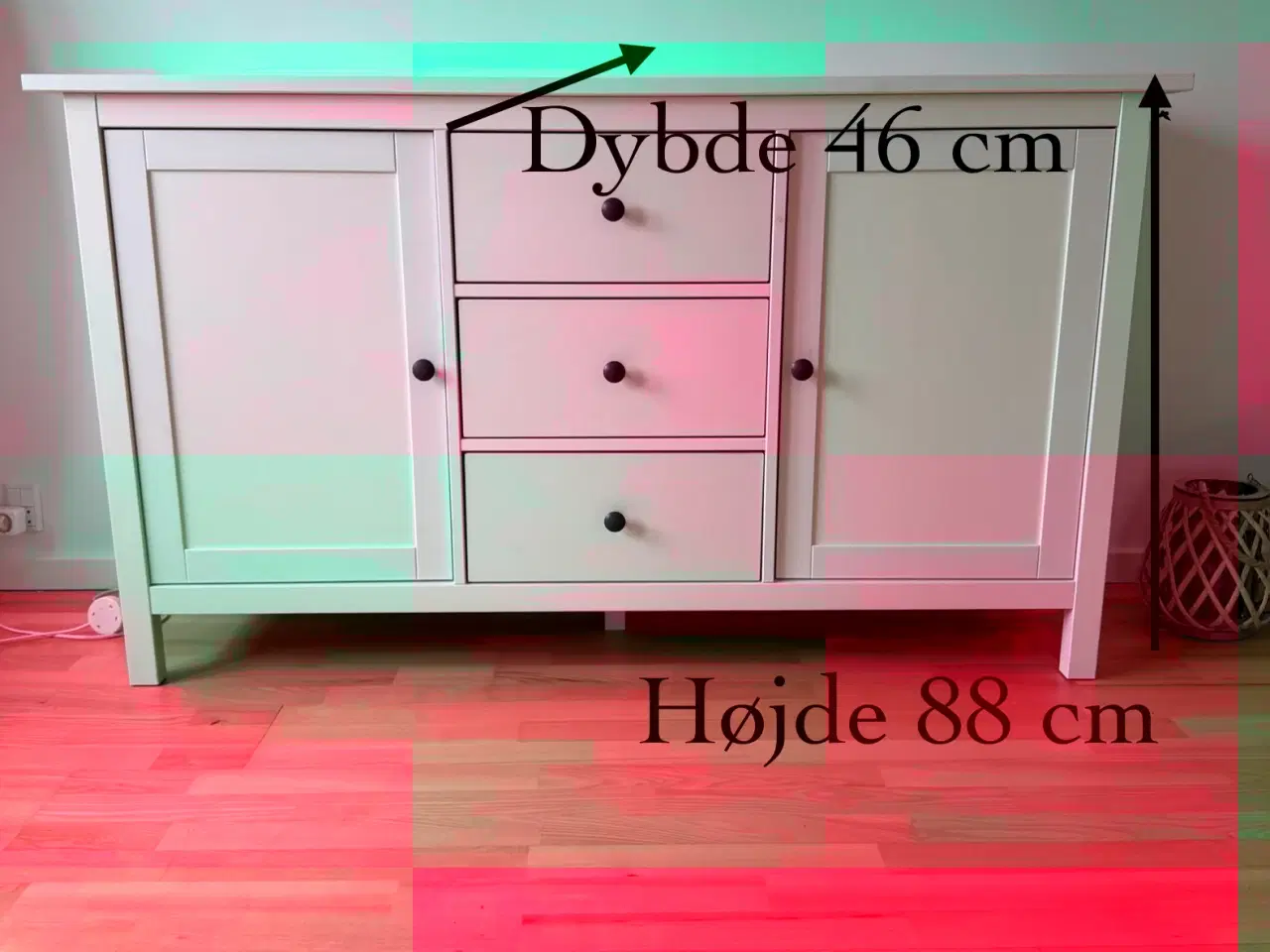 Billede 4 - Hvid Hemnes skænk