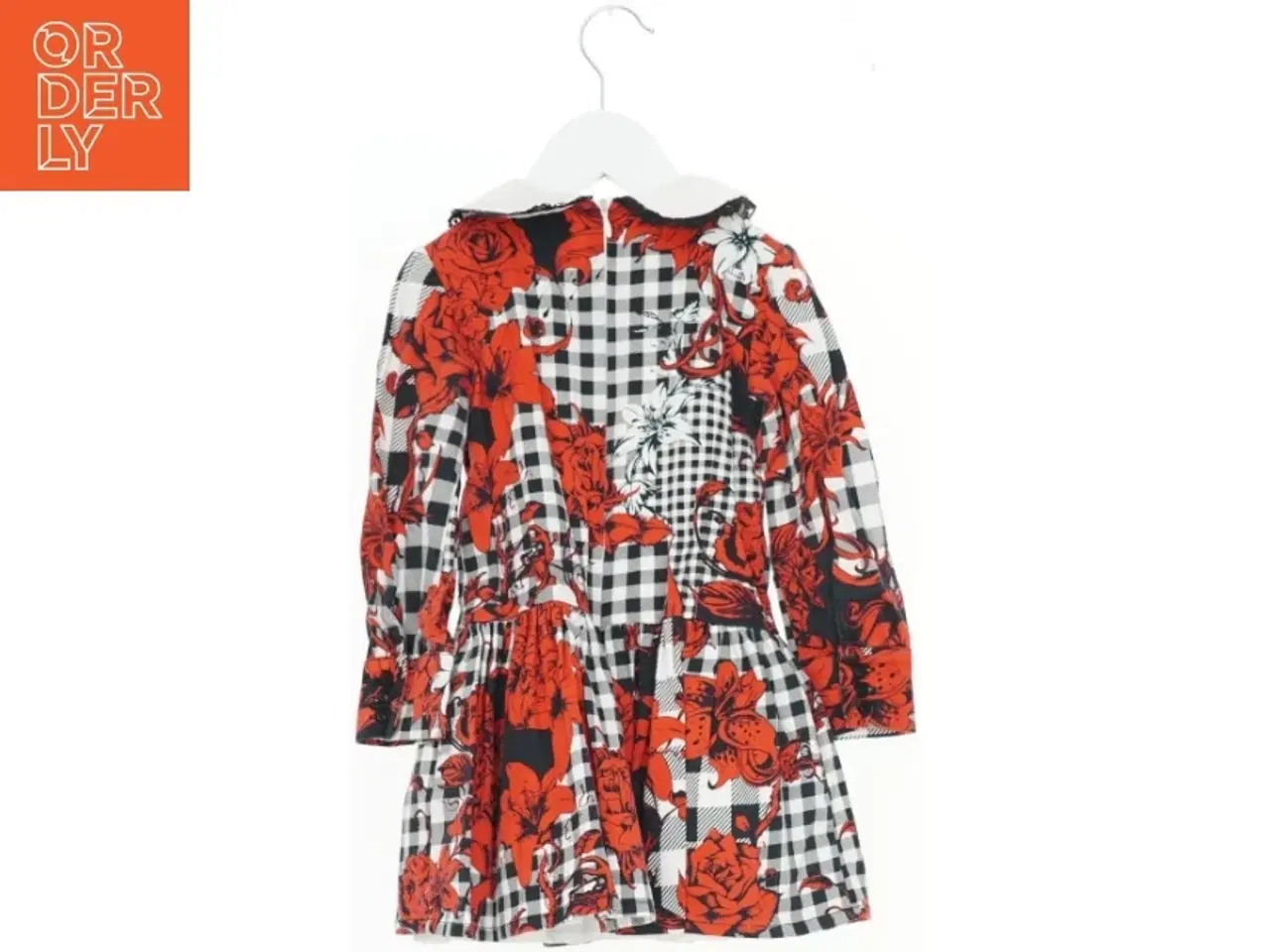 Billede 2 - Rockabilly kjole med tern og røde blomster fra Little Darlings (str. 98)