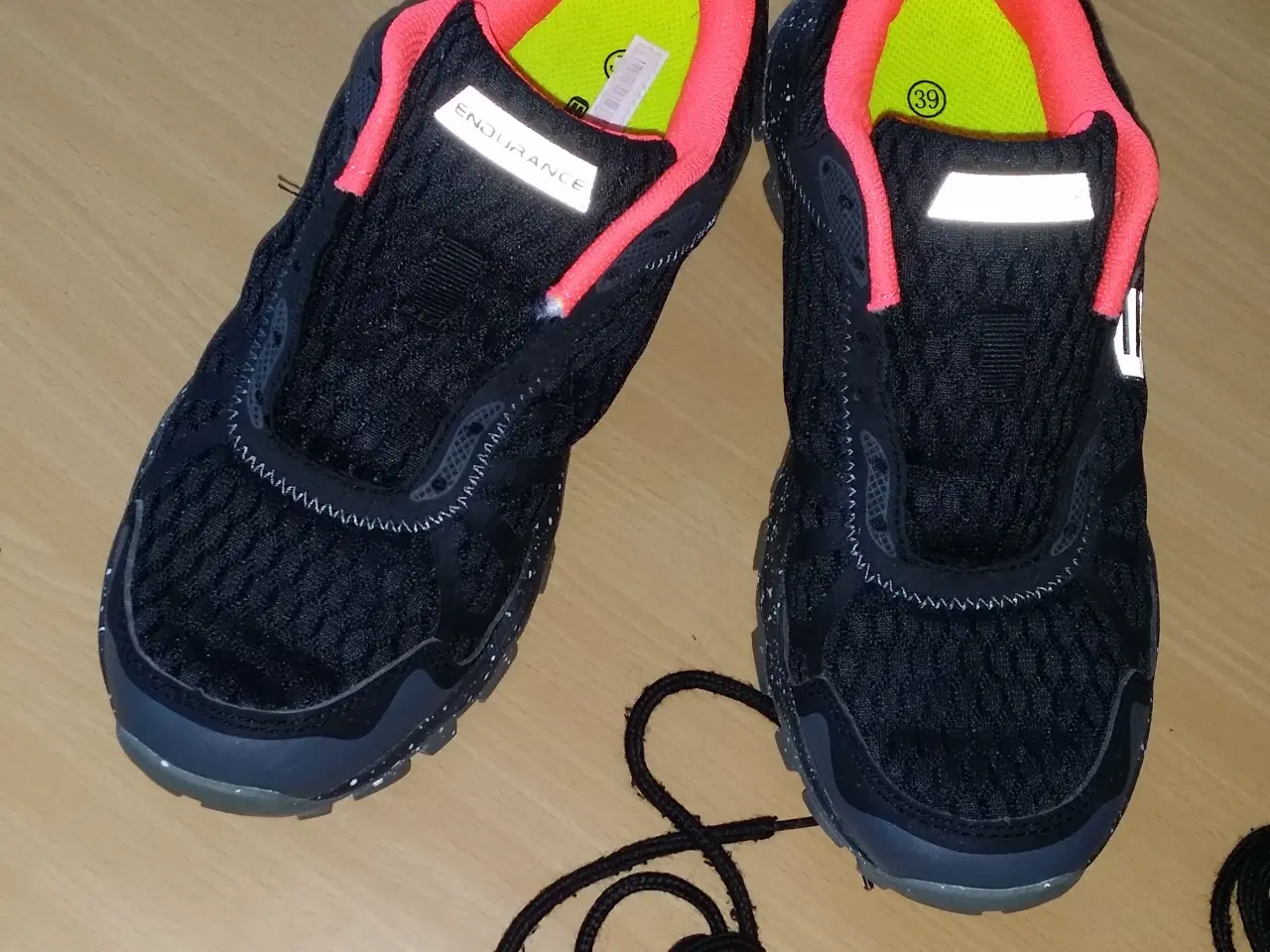 Billede 2 - Fritidssko	