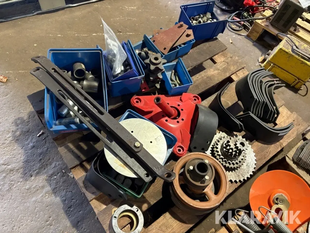 Billede 1 - Reservedele - blandet lot
