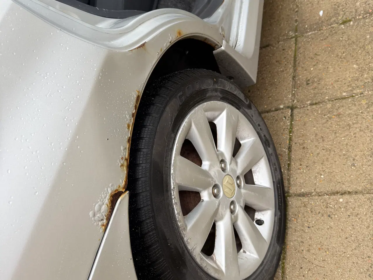 Billede 9 - Suzuki Liana 1,6 Benzin - 2005