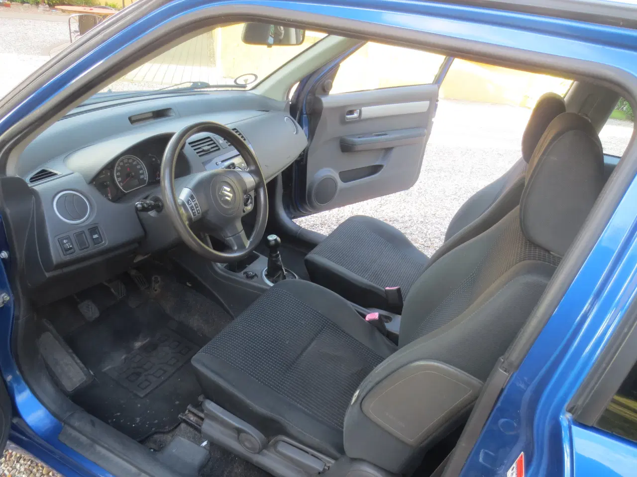 Billede 14 - Suzuki Swift 1.3 i Årg 07. Synet. 