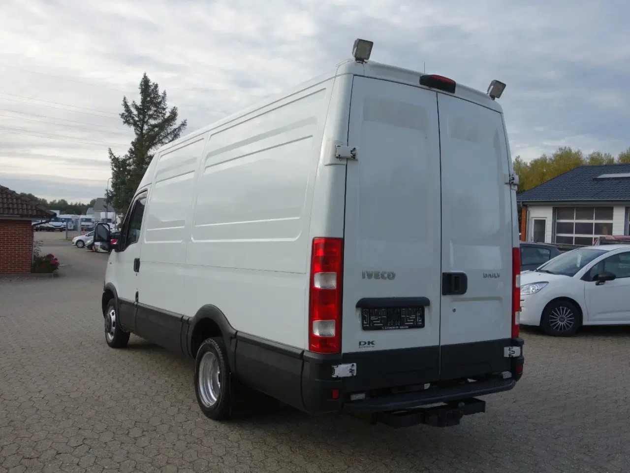 Billede 10 - Iveco Daily 2,3 35C13 12m³ Van