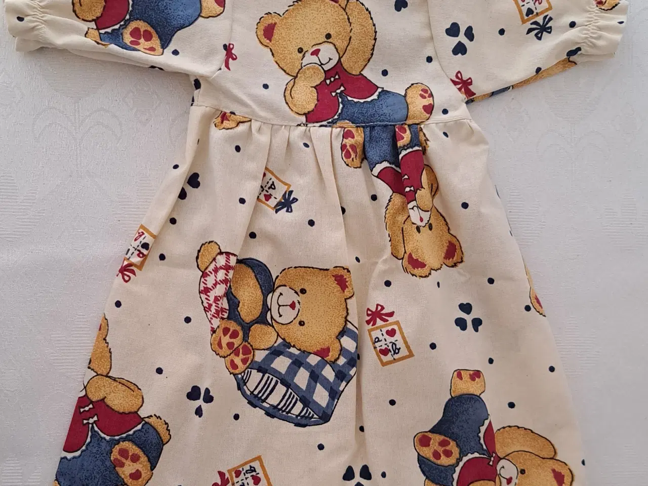 Billede 8 - Dukketøj til Asi eller til dukker på 46cm.